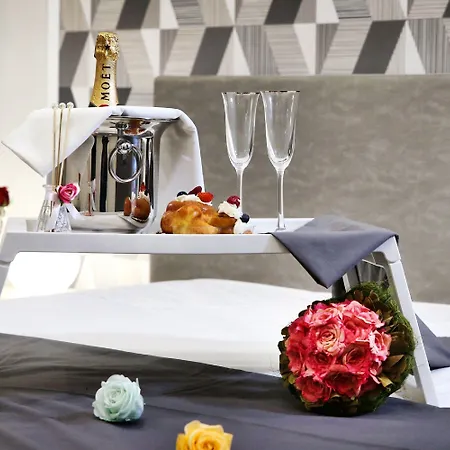 Couette-café Olympus 4*