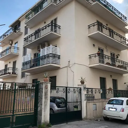 Olympus Bed & Breakfast 2*
